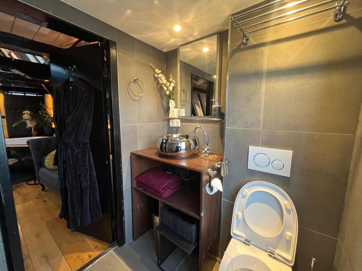 The Enlightened House Luxury Suites Amsterdam Exterior photo